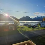 House With A Wiew *