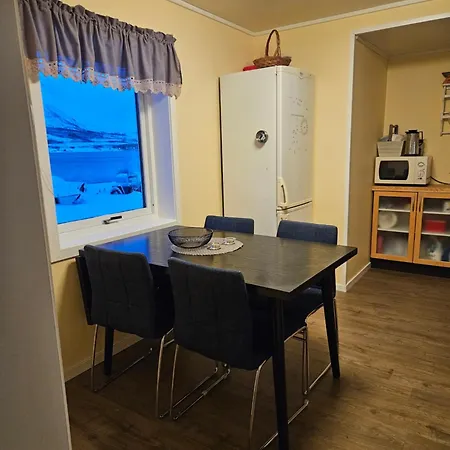 House With A Wiew Lenangsøyra